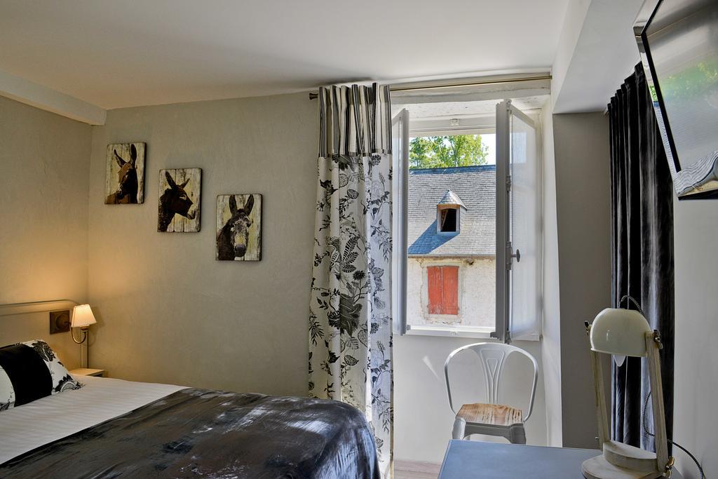 Hotel Les Bains De Secours Sévignacq-Meyracq المظهر الخارجي الصورة